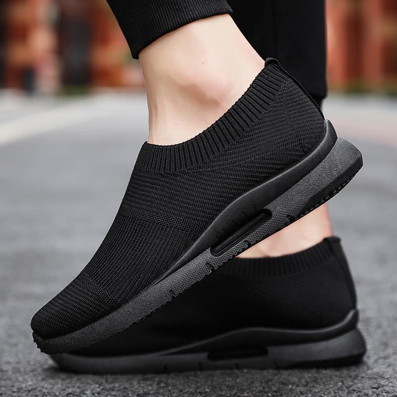 Zapatillas Deportivas Mesh Blancas y Negras para Hombre