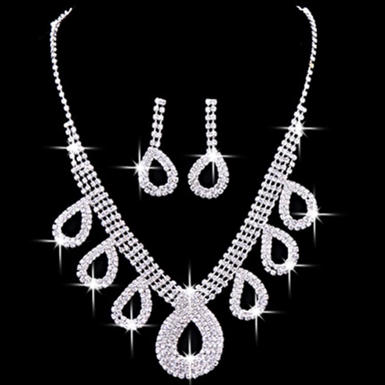 Juego de Joyas de Novia Coreana - Collar y Pendientes