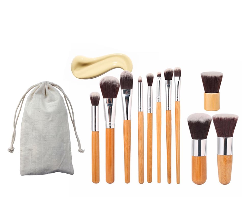 Set de 11 Brochas de Maquillaje con Mangos de Bambú