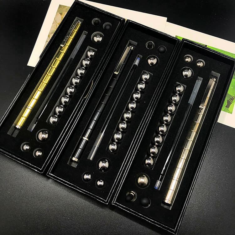 Kit Reductor de Estrés con Bolígrafo Magnético y Fidget