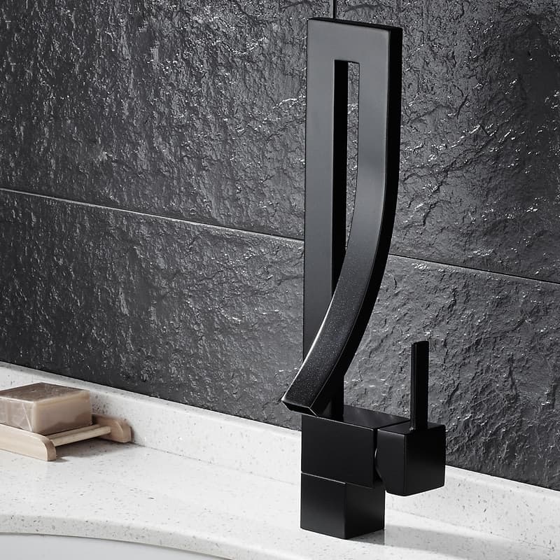 Grifo de cocina y baño para lavabo