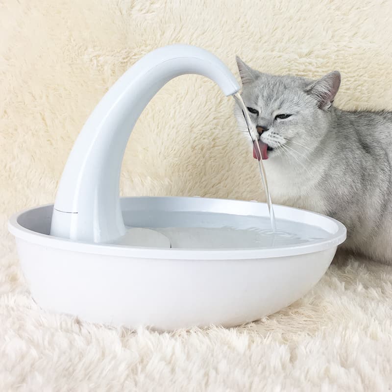 Fuente de Agua para Mascotas con Flujo Continuo