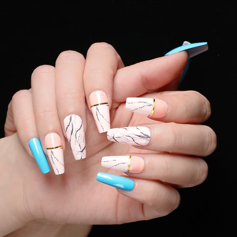 Uñas Postizas Ballet Coffin con Brillo