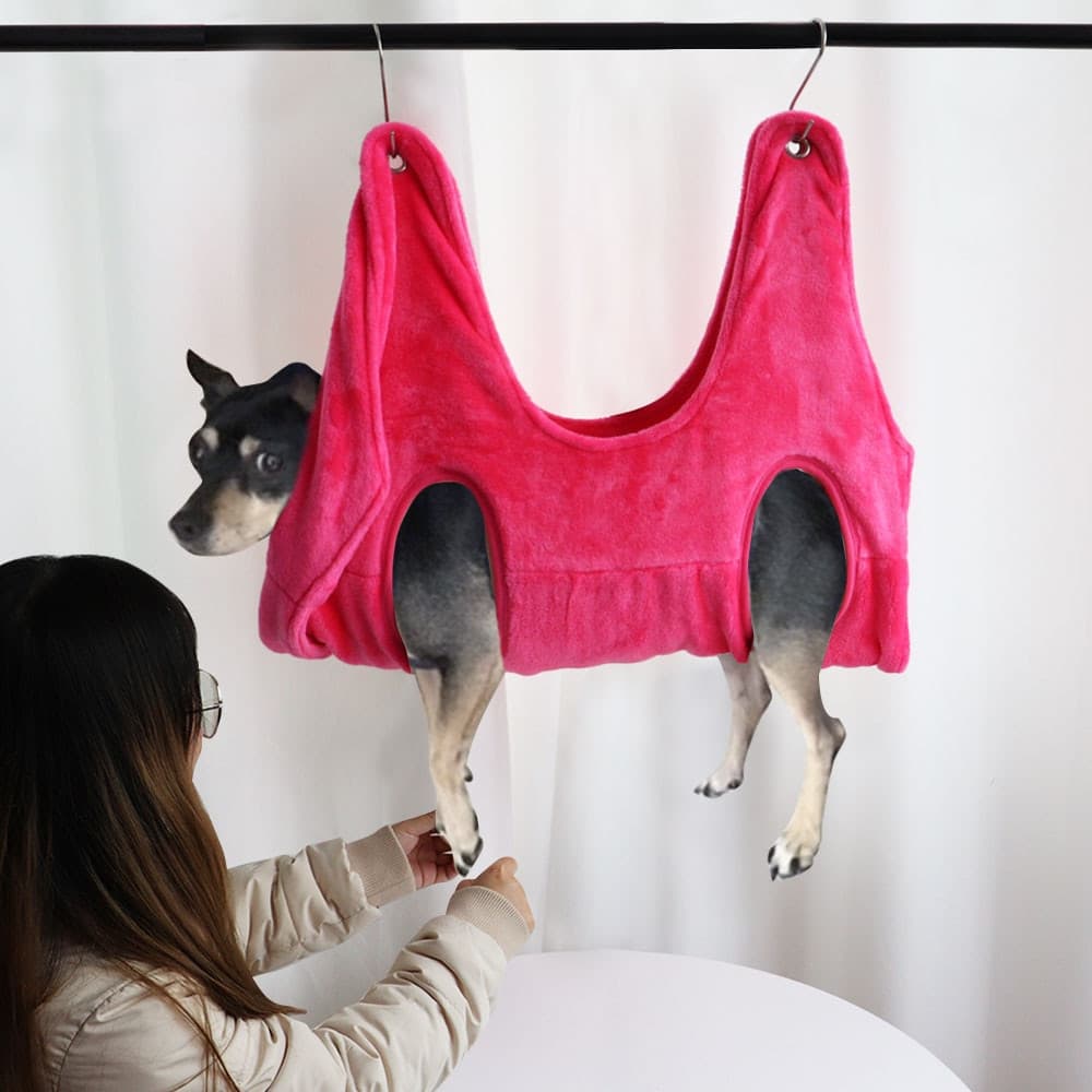 Hamaca para Aseo de Mascotas con Corta Uñas