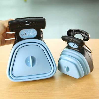 Recogedor plegable de heces para mascotas con bolsas biodegradables