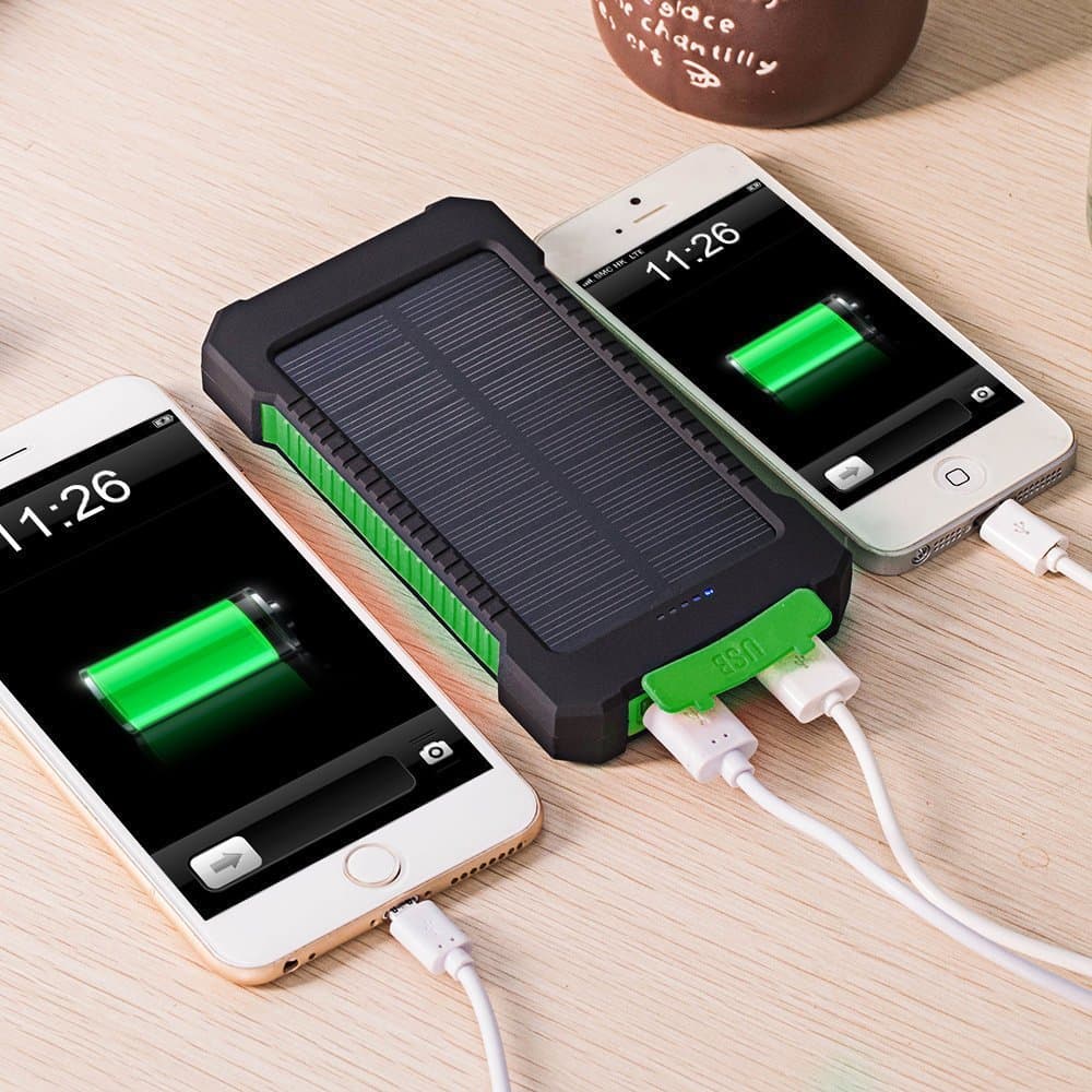 Cargador Solar Portátil Ultrafino para Móvil con Luz de Camping