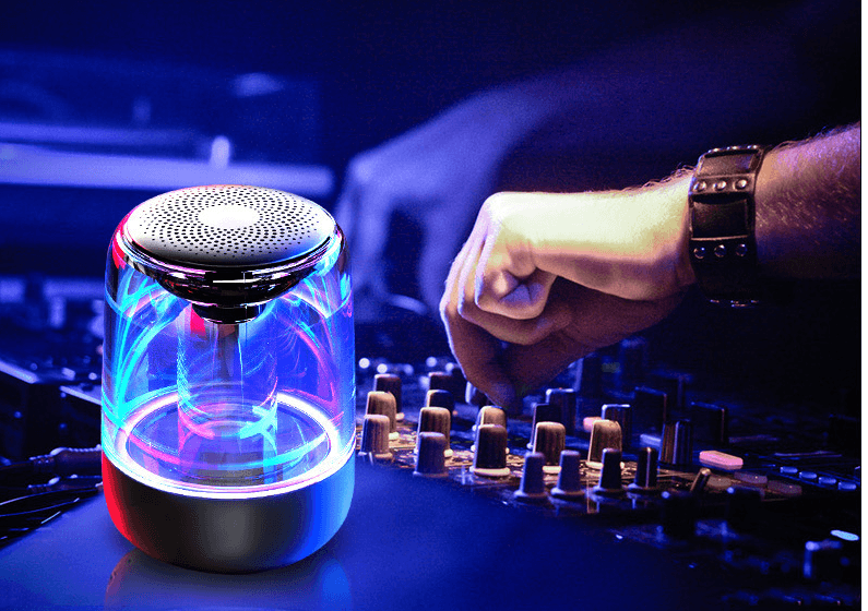 Altavoz Bluetooth Portátil con Luces LED de Color
