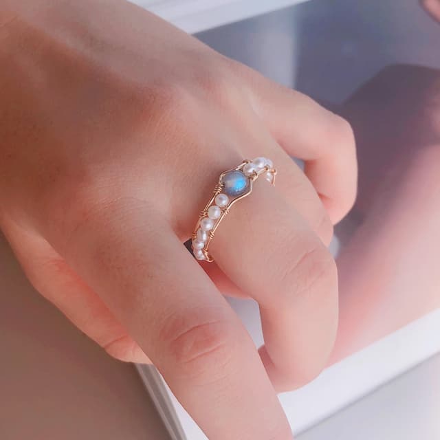 Anillo Perla Luz de Luna Gris