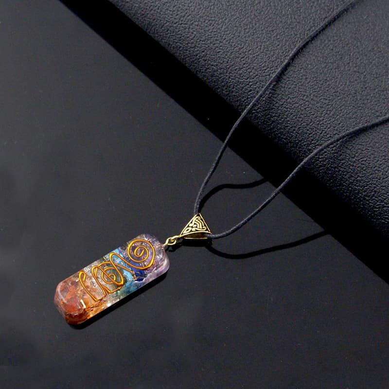 Colgante Chakras en Grava