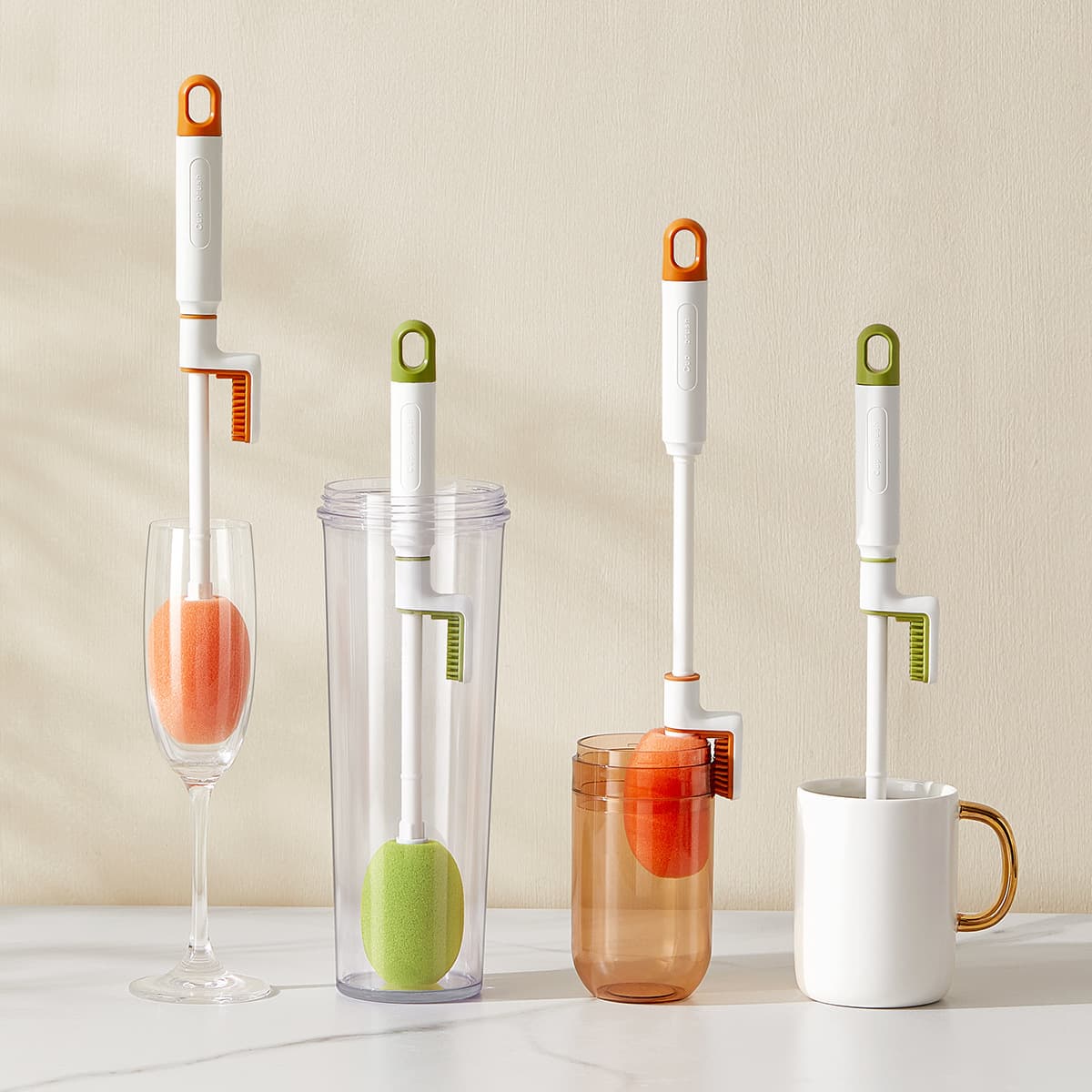 Cepillo Limpiador de Botellas con Mango Largo