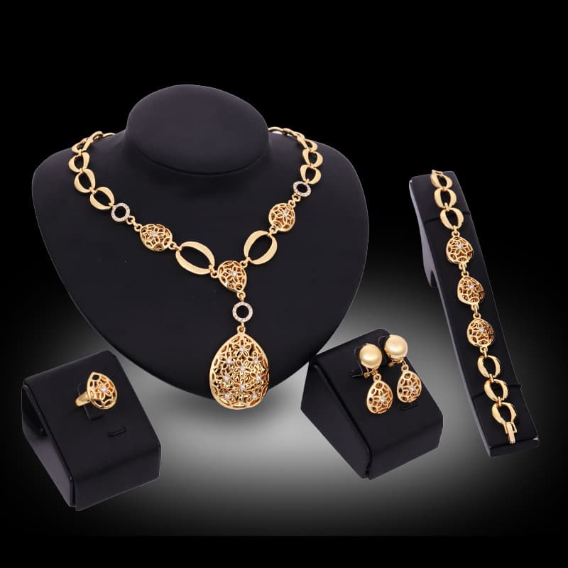 Juego de Joyería Fashion - Collar, Pendientes, Pulsera y Anillo