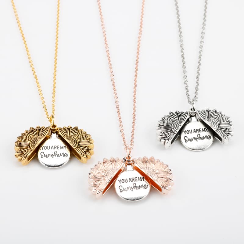 Collar Doble Lettering Girasol