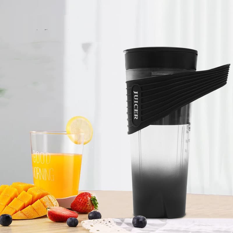 Batidora Portátil Recargable con Vaso Mezclador