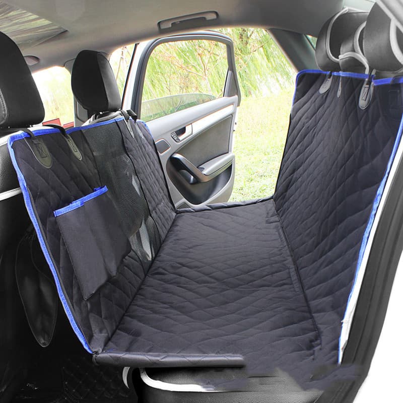Tapete Impermeable para Mascotas en el Coche