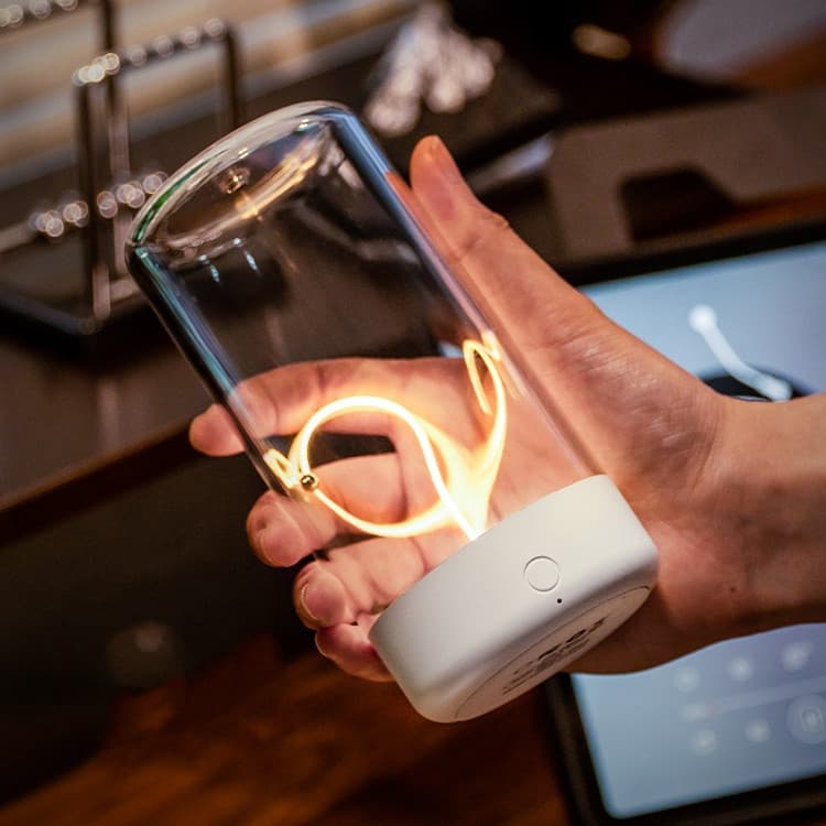 Linterna LED Recargable USB-C para Camping