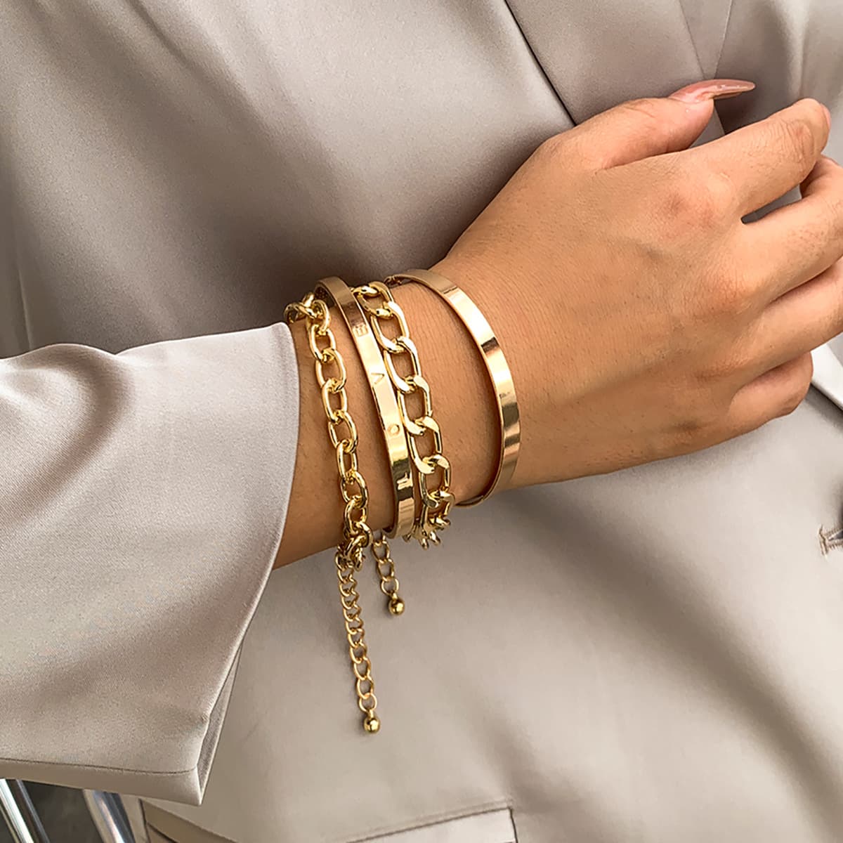 Conjunto de Pulseras Cadena Hueca en C