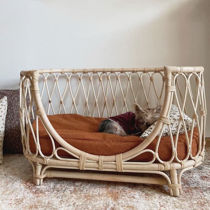 Cama Tejida de Ratán para Mascotas