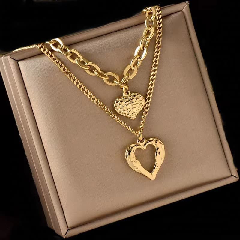 Collar Alas de Ángel Corazones Dobles Acero Titanio