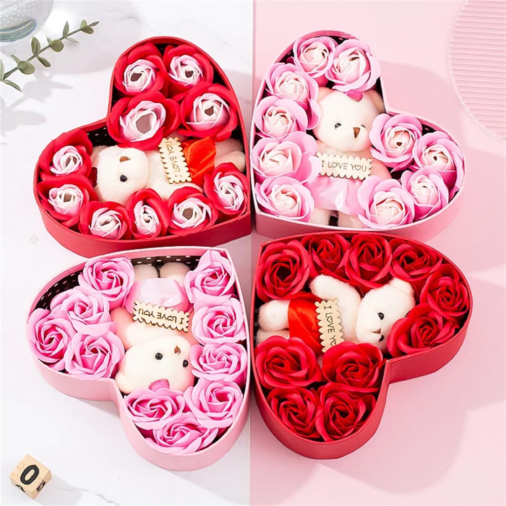 Caja de Regalo Corazón Rojo con Rosas