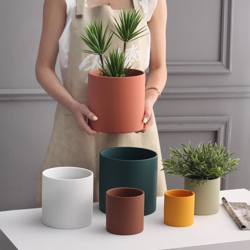 Maceta Cerámica Cilíndrica con Bandeja - Estilo Nordic Industrial