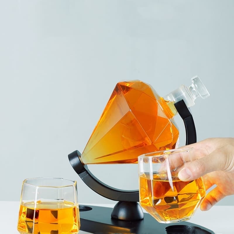 Set de Copas y Accesorios para Vino y Whisky